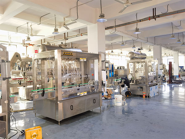 切削液自动化灌装机